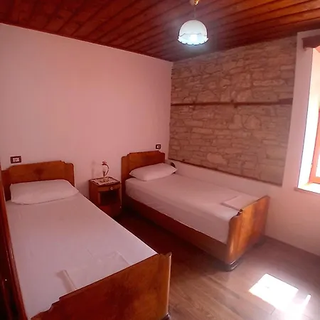 Hotel House Cela Gjirokaster