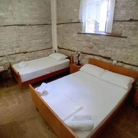Hotel House Cela 3*