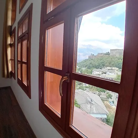 House Cela 3* Gjirokaster